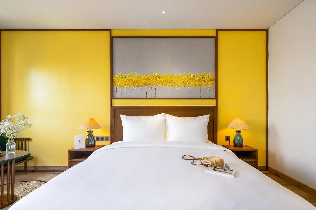 Seahorse Tropical Da Nang Hotel By Haviland 3*,  Vietnam