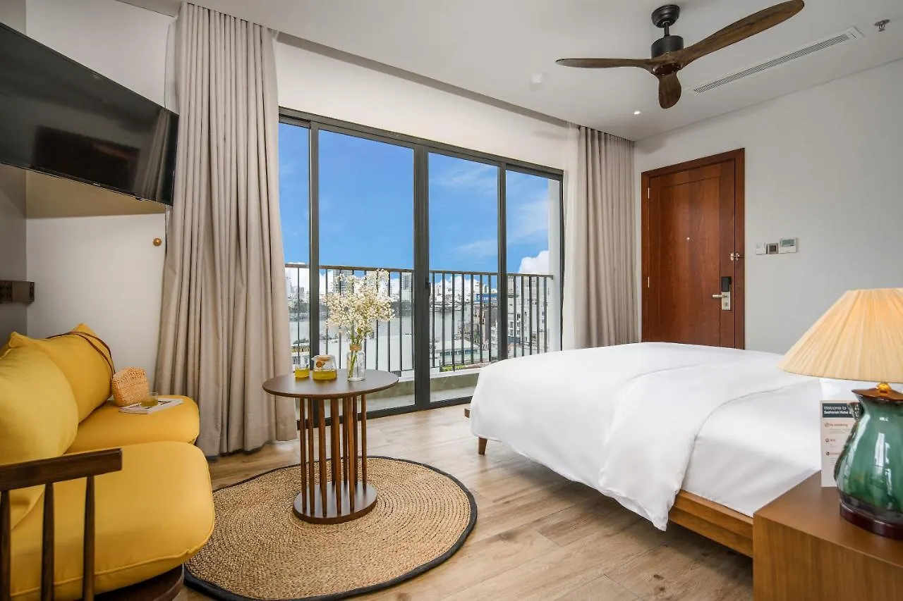 Seahorse Tropical Da Nang Hotel By Haviland 3*,
